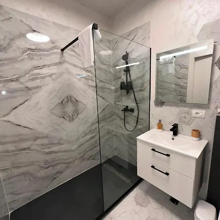 Διαμέρισμα Platinum 303 Năvodari